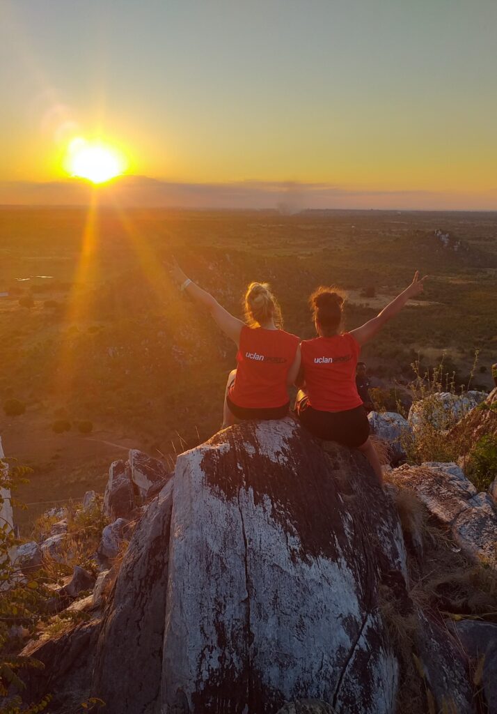 Sunset pictures with a travelling friend